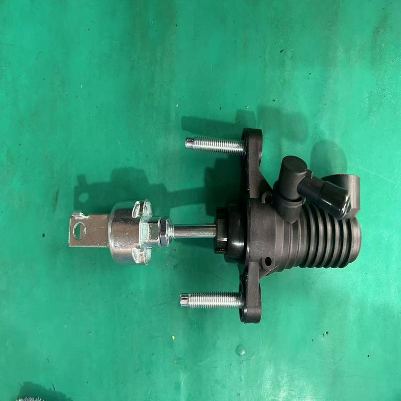 议价骏派d60，骏派A50，骏派CX 65离合器总泵