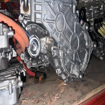 议价比亚迪秦proev驱动电机减速机控制器压缩机冷却泵