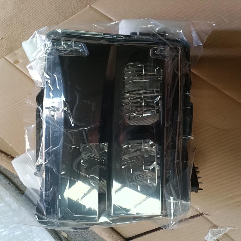 议价领克06 LED前照大灯  全新