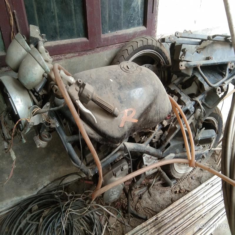 议价拆车铃木250铃木盗匪74A盗匪250整车拆件化油器油箱