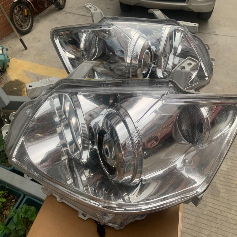 议价06-08年凯美瑞大灯一对，车主因改装出，成色非常漂亮