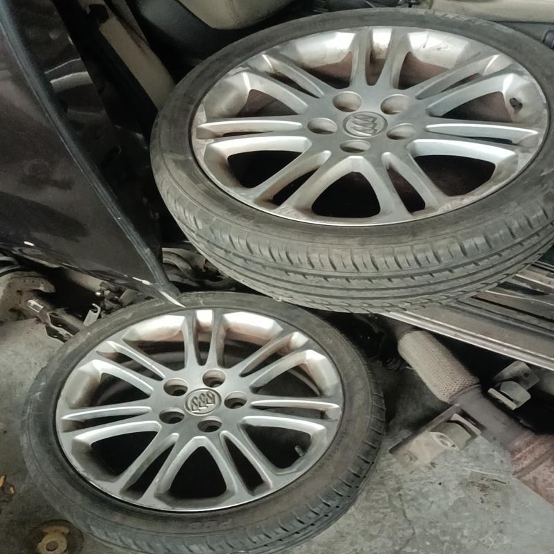 议价新君威18寸轮毂钢圈总成总成