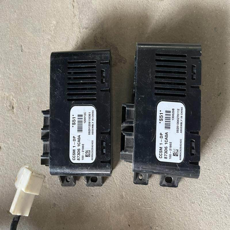 议价英菲尼迪FX35座椅加热通风换气控制模块