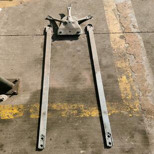 525 530Li G30 5系底盘加强杆 议价宝马G38