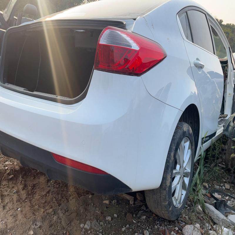 议价17K3尾灯 后保总成 原车拆车