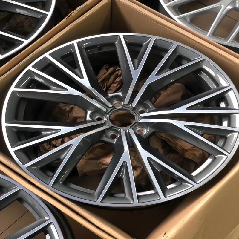 议价德国原装奥迪RS7 S7 20寸锻造轮毂一套感兴趣的话点