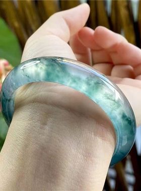 石英岩玉冰种飘花翡翠色玉手镯转运招财网红爆款送妈妈女朋友生日