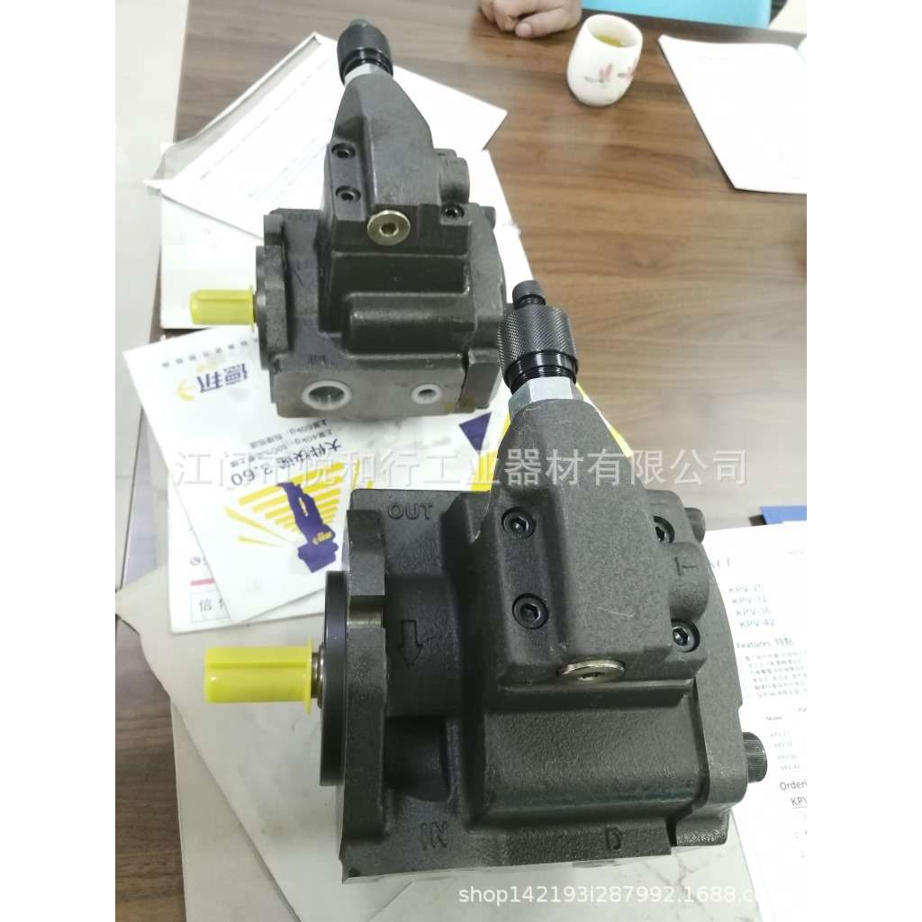 供应HTOQ定量叶片泵,三联叶片泵HDVQ2215-43-32-11-FR-ABAA-07-01