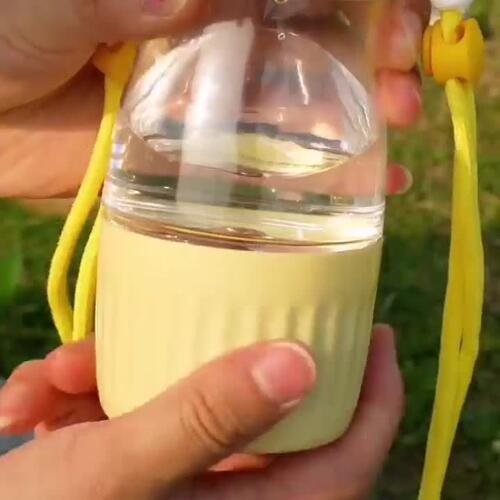 狗狗外出随行杯便携式遛狗水壶宠物喝水喂水器户外饮水用品