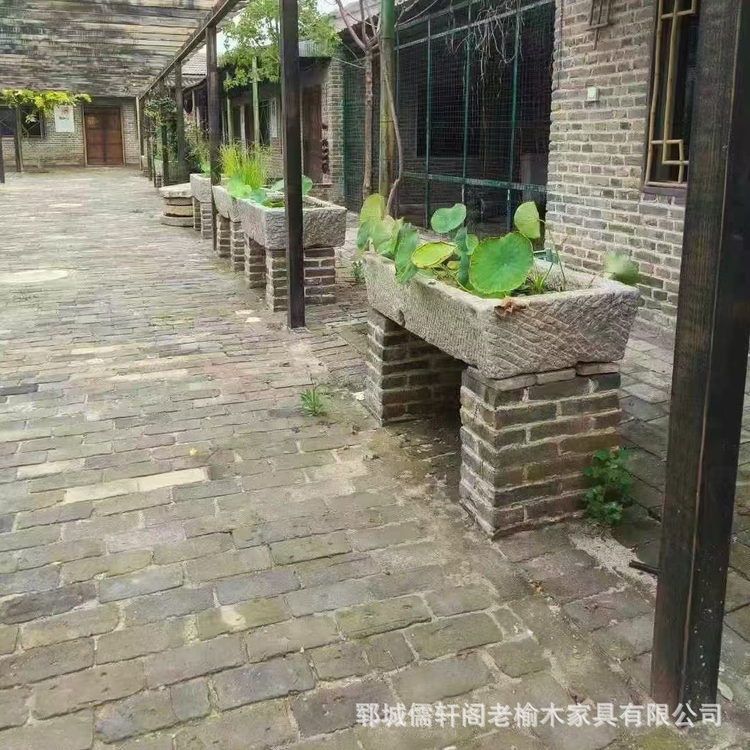 景区公园民宿旧石槽花盆摆件