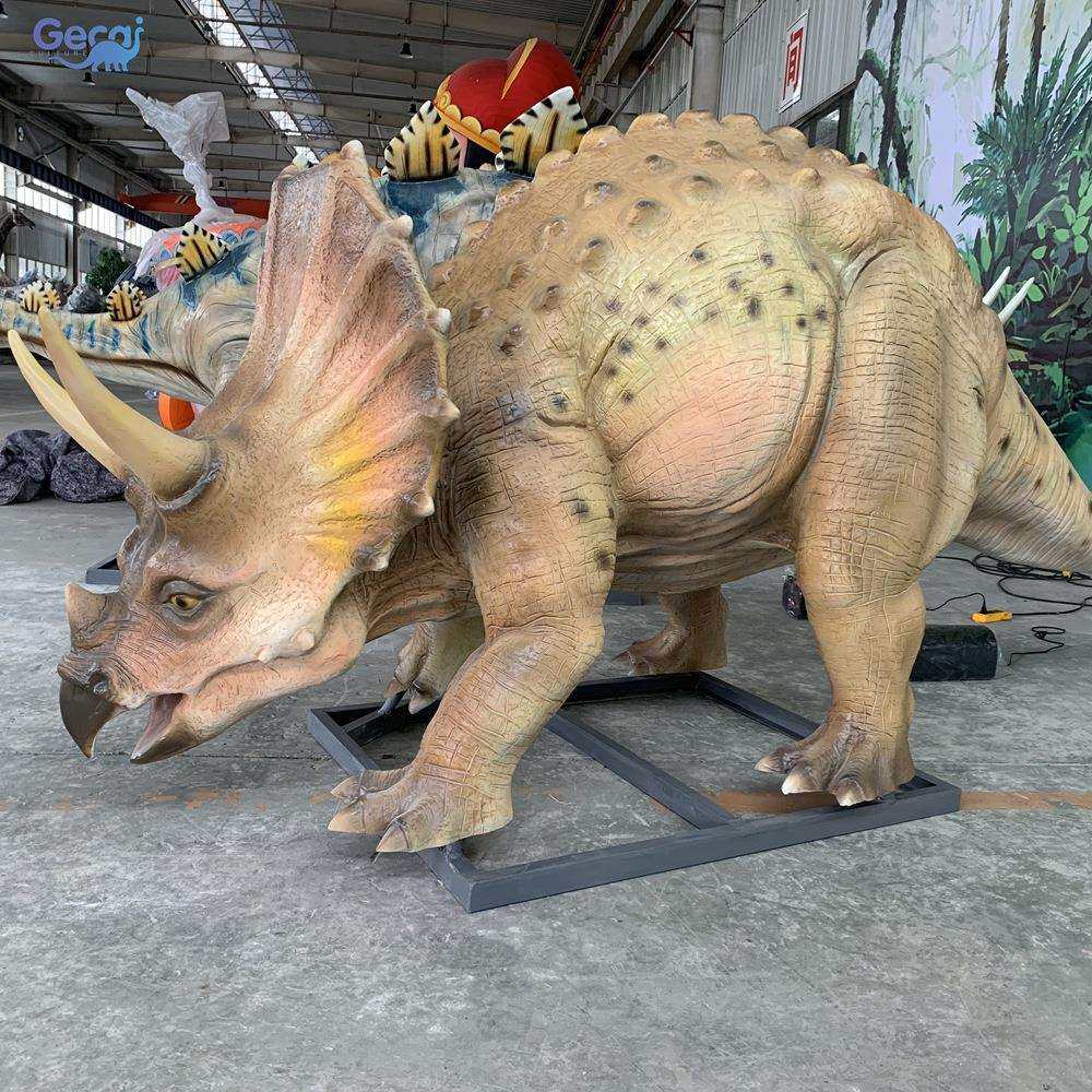 大型仿真恐龙电动模型主题公园自然博物馆科技馆展览三角龙