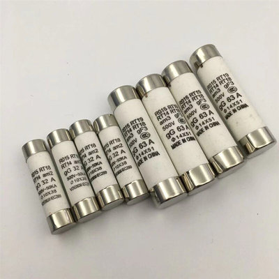 陶瓷保险丝管RO15 R015 RT18 19熔断器10X38mm14X51 10 32 40 63A