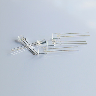 2*5*7方形红色灯珠2*5*7超高亮led发光二极管2*5*7红光长脚直插式