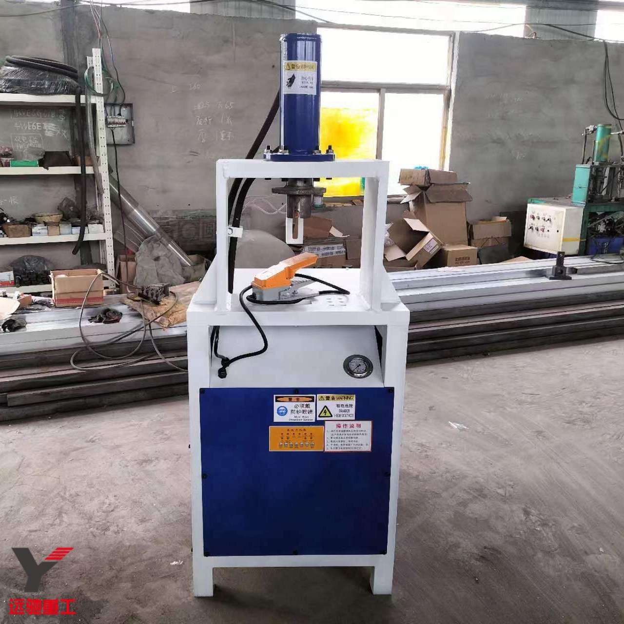 电动不锈钢液压冲孔机 防盗网方管切弧机 多功能打孔设备