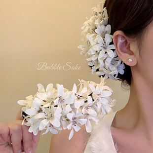 超仙白色花朵发夹女高级感鲨鱼夹抓夹头饰发饰香蕉夹 原创设计