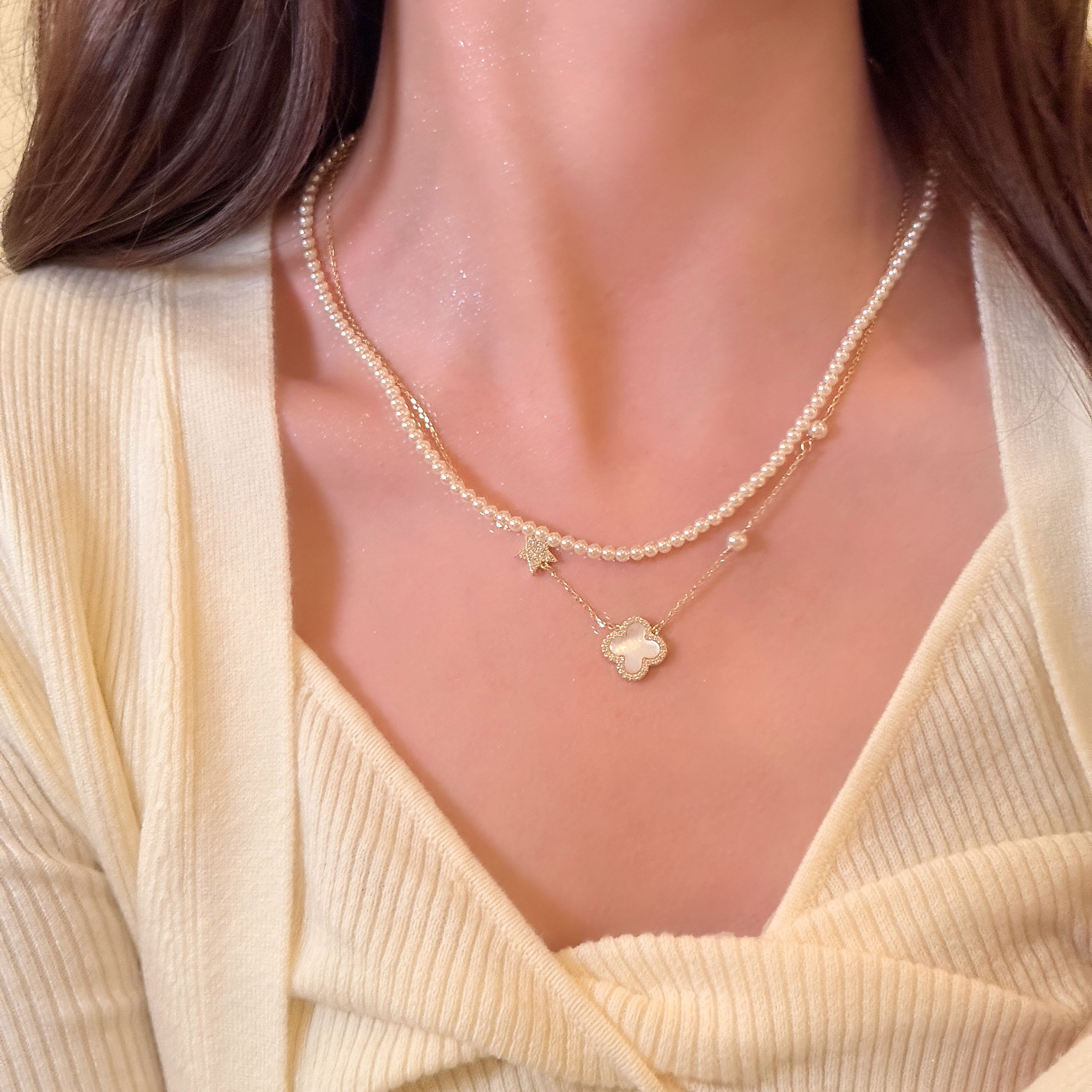 温莎之梦 叠戴四叶花珍珠项链女小众高级感锁骨链精致百搭毛衣链