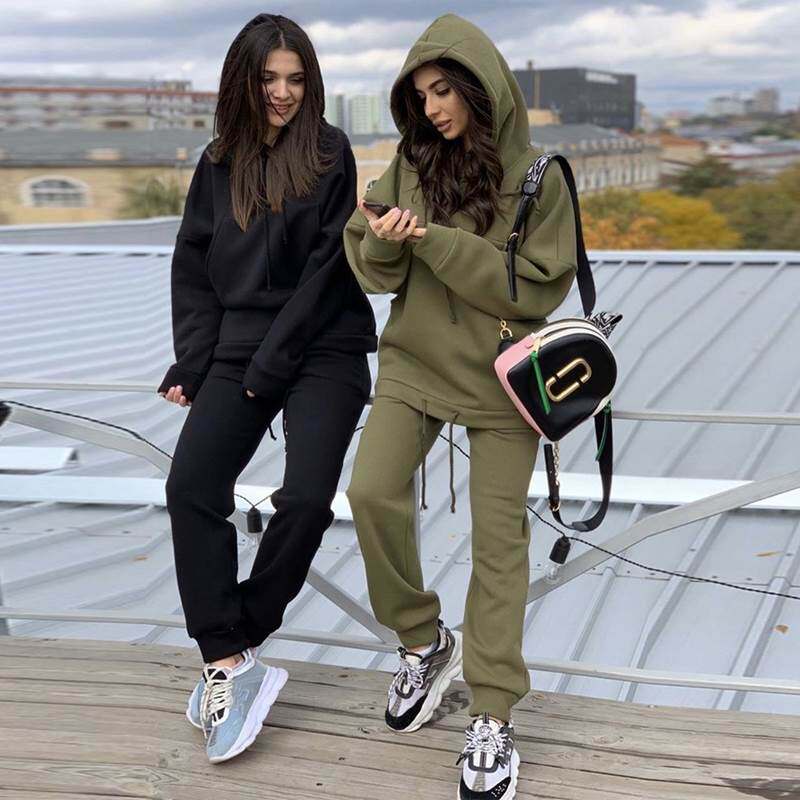 Women winter clothes sweaters宽松加绒连帽卫衣长裤休闲两件套