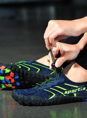 Men wading shoes snorkeling shoes Women beach surfing shoes