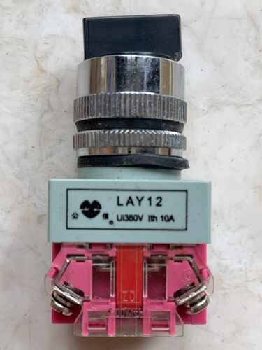 公信牌 旋钮开关 LAY12 Ui380V ITH 10A
