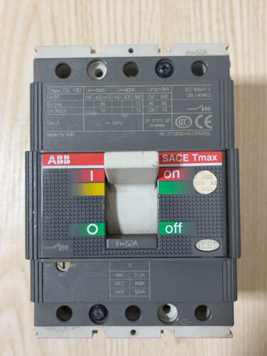 ABB 空气开关 塑壳断路器 Tmax T2L 160，52