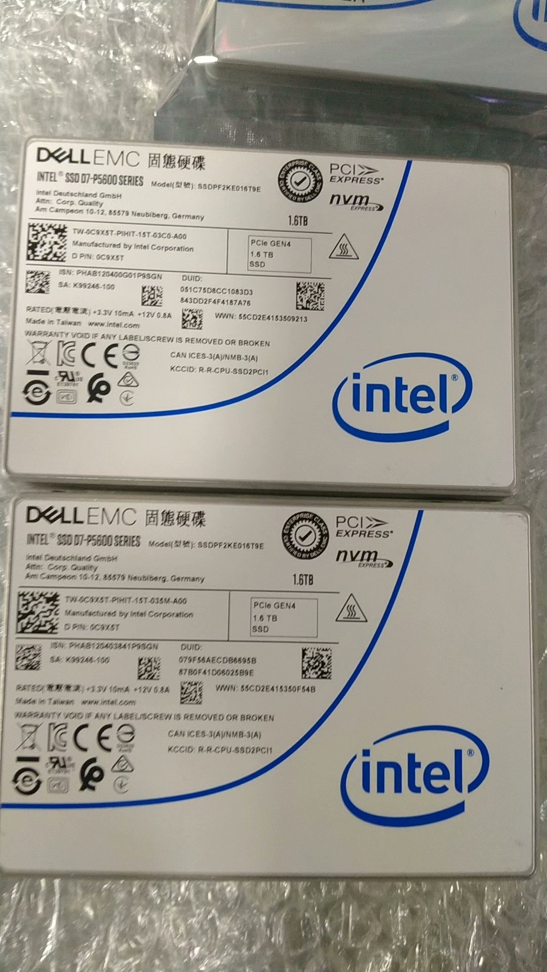 DELL EMC 固态硬盘 P5600 1.6TB 3.2T