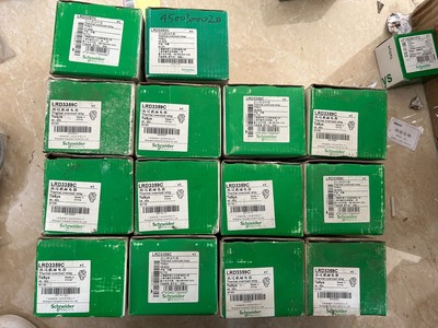 施耐德继电器LRD3359C 看图片看清楚55一个打包出不议