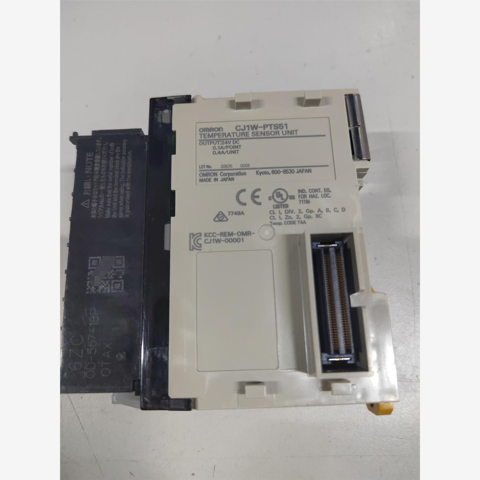 欧姆龙模块CJ1W-PTS51一个，实物拍摄，成色不错，没有议价