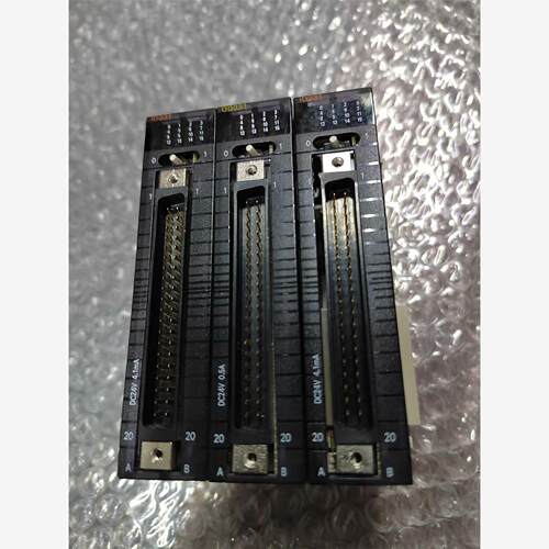 欧姆龙CJ1W-0D231，CJ1W-ID231一起3个，如议价