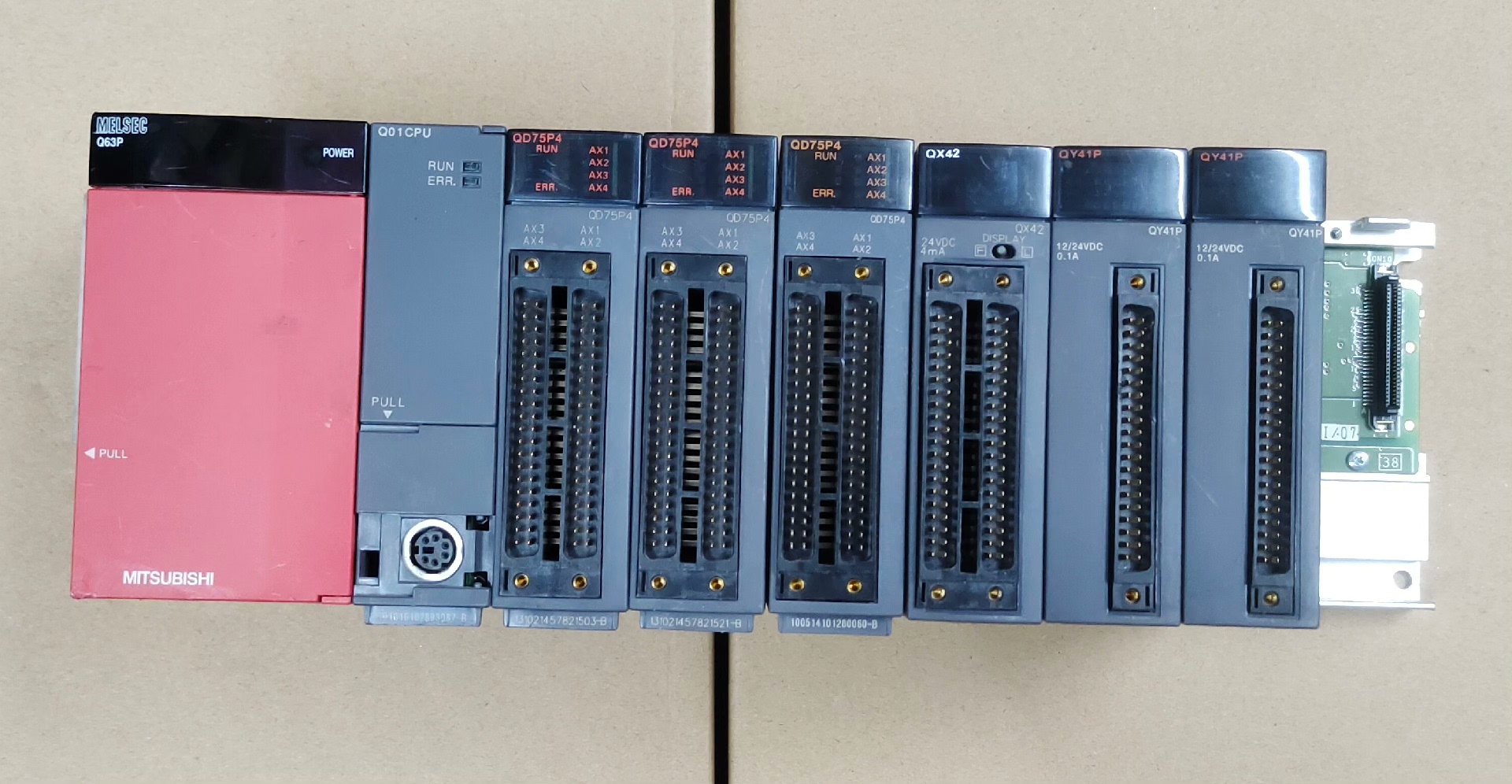 议价！三菱PLC Q63P Q01CPU QD75P4 *3 QX