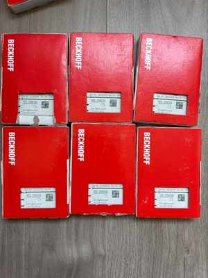 倍福EL2809 全新正品 数量6个有一个开封过打包出400