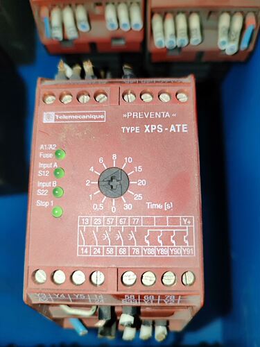 XPSATE5110    施耐德