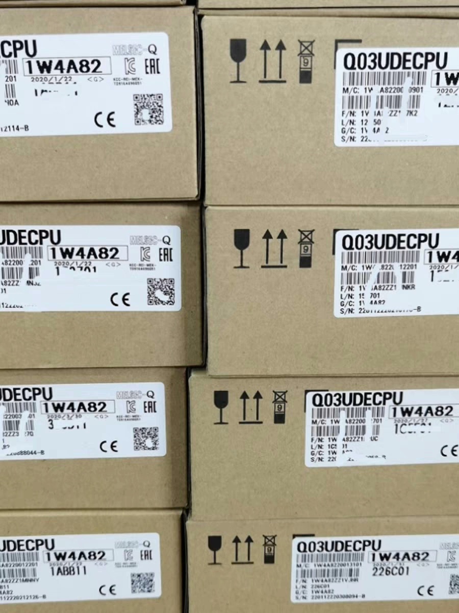 全新原装三菱Q03UDECPU Q03UDV Q04UDEH