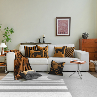 中古风金钱豹抱枕沙发客厅高档靠枕复古老钱风靠垫别墅样板间抱枕