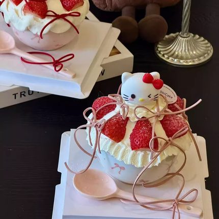 网红圣诞节2026新款helloKitty草莓碗蛋糕装饰草莓甜品碗生日礼物