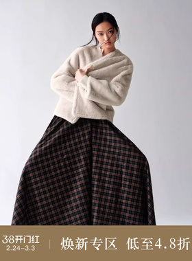 OVVOVVOutlet秋冬女装皮毛一体保暖短款休闲大衣外套