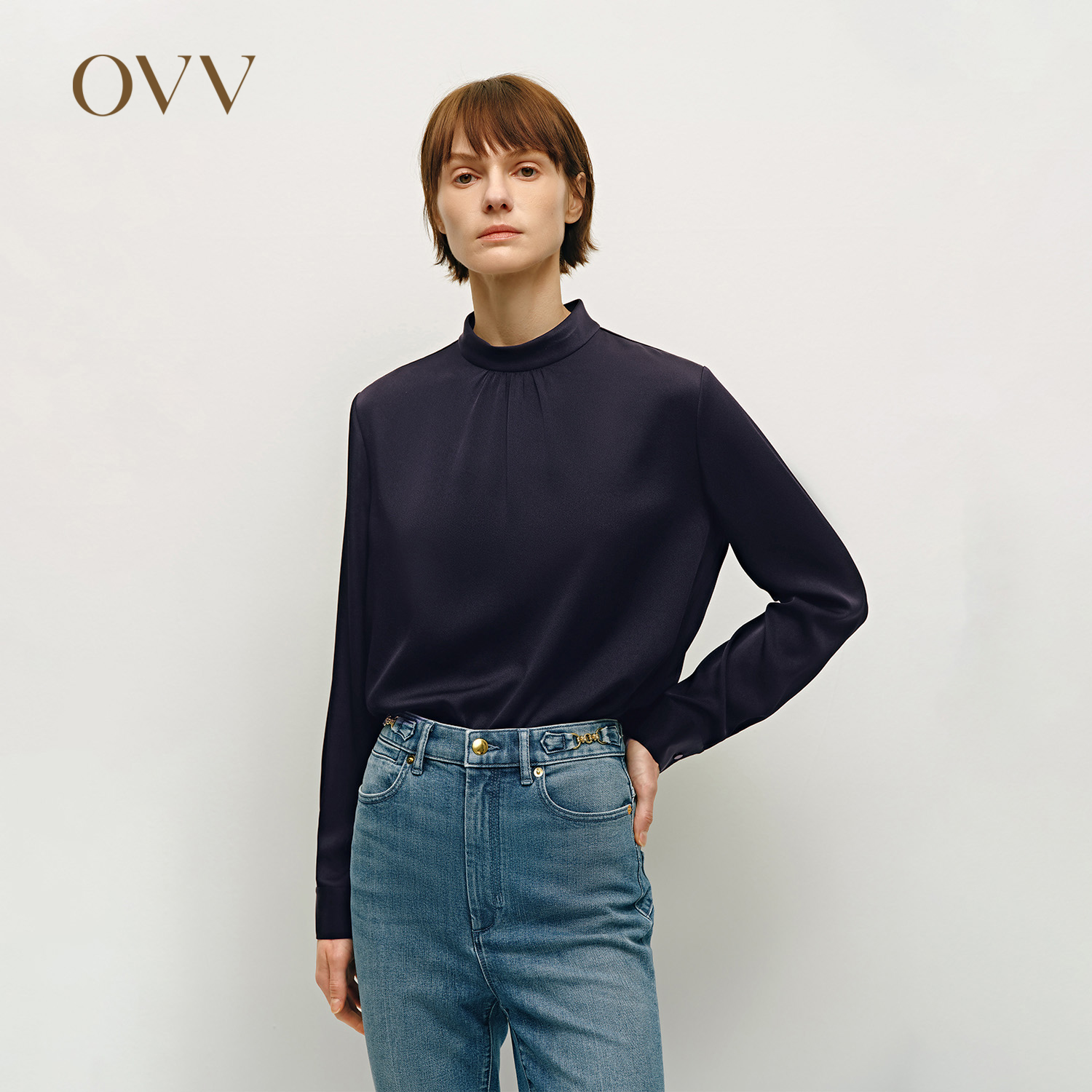 立领设计 简约经典 休闲通勤