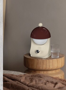 台灯床头灯高级感千禧风2r023新款个性创意小众设计师款复古装饰