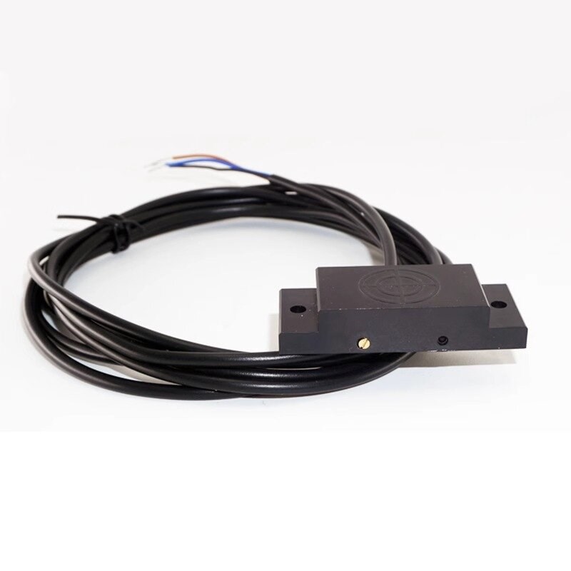 电容式接近开关SZC-E2K-10DN2 SZC-E2K-10DP2粉末X料位液位感应器