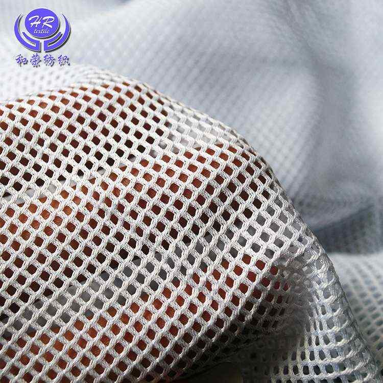 菱形四角网布 低弹3空3四角菱形网布 涤纶P网运动服里布网眼布