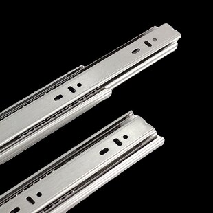 600 三节滑轨 300 450 500 400 250 350 工业导轨 IDA81 550 200