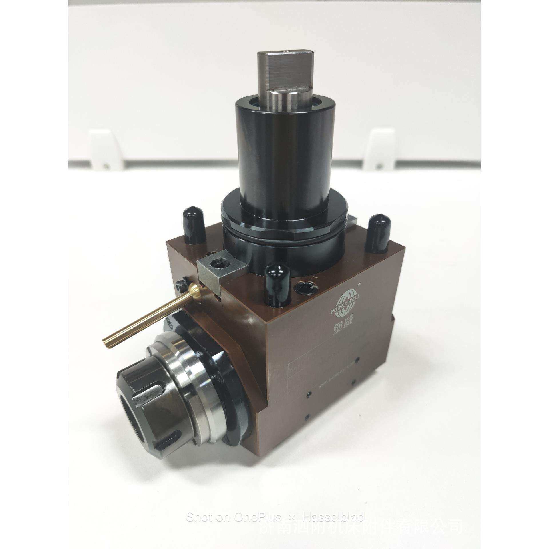 堡威BMT系列90度动力刀座BMT65-90