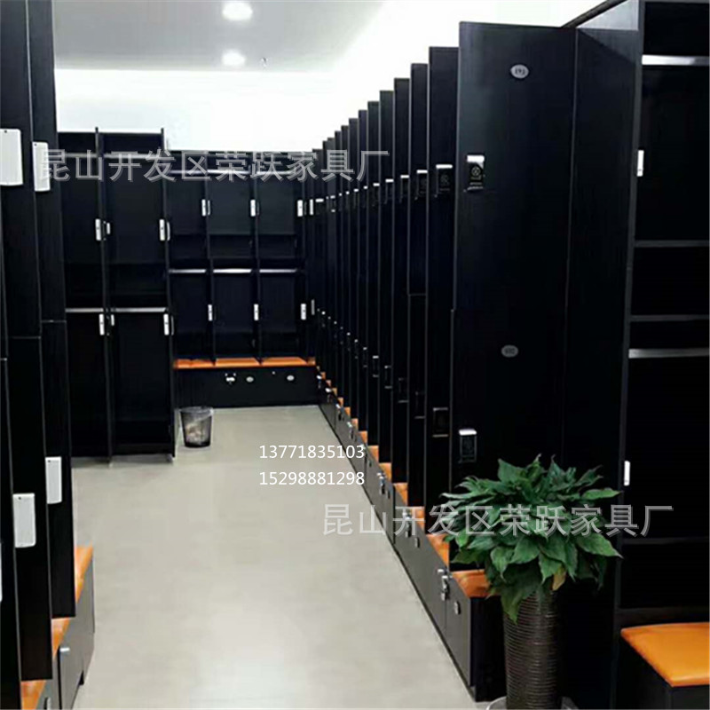 木制更衣柜浴场浴室桑拿房更衣柜 洗浴中心温泉馆酒店家具更衣柜