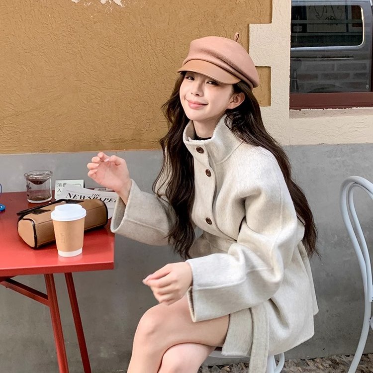 燕麦色呢子大衣女2025新款秋冬高级感毛呢外套韩系小个子宽松上衣