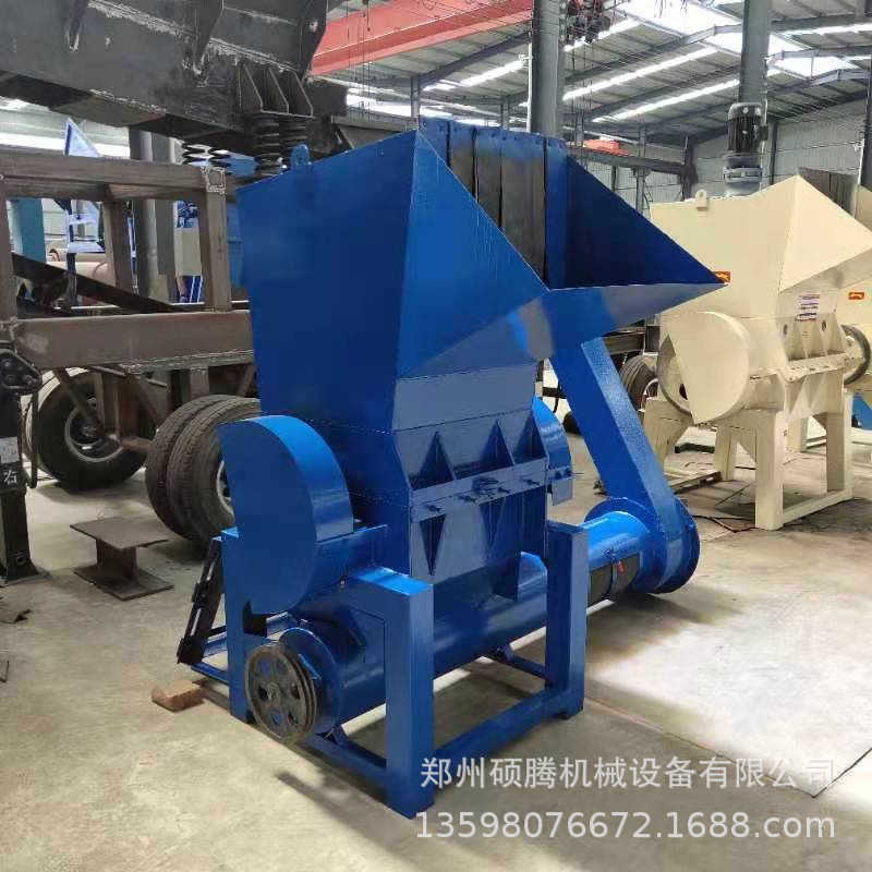 PVC塑料壳粉碎机 塑料颗粒粉碎清洗脱标甩干成套设备 塑料破碎机
