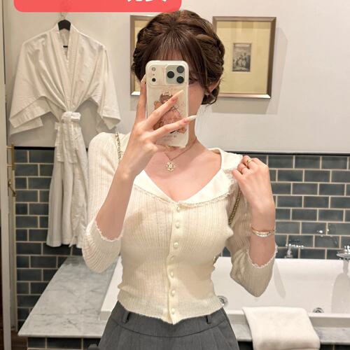 JMSHOP 甜樱游纪 翻领拼接花边八分袖上衣女春设计感修身针织衫