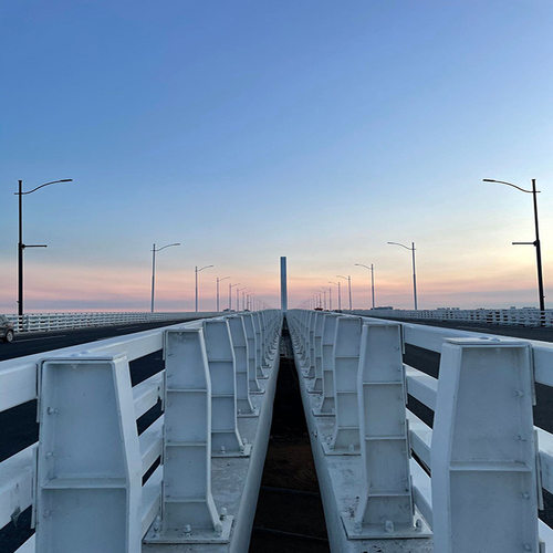 重型桥梁防撞护栏金属人行道防撞护栏桥面高速公路车辆防护栏