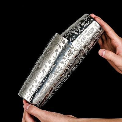 2025新款304不锈钢波士顿调酒器专业酒吧刻花雪克壶调酒壶摇酒壶