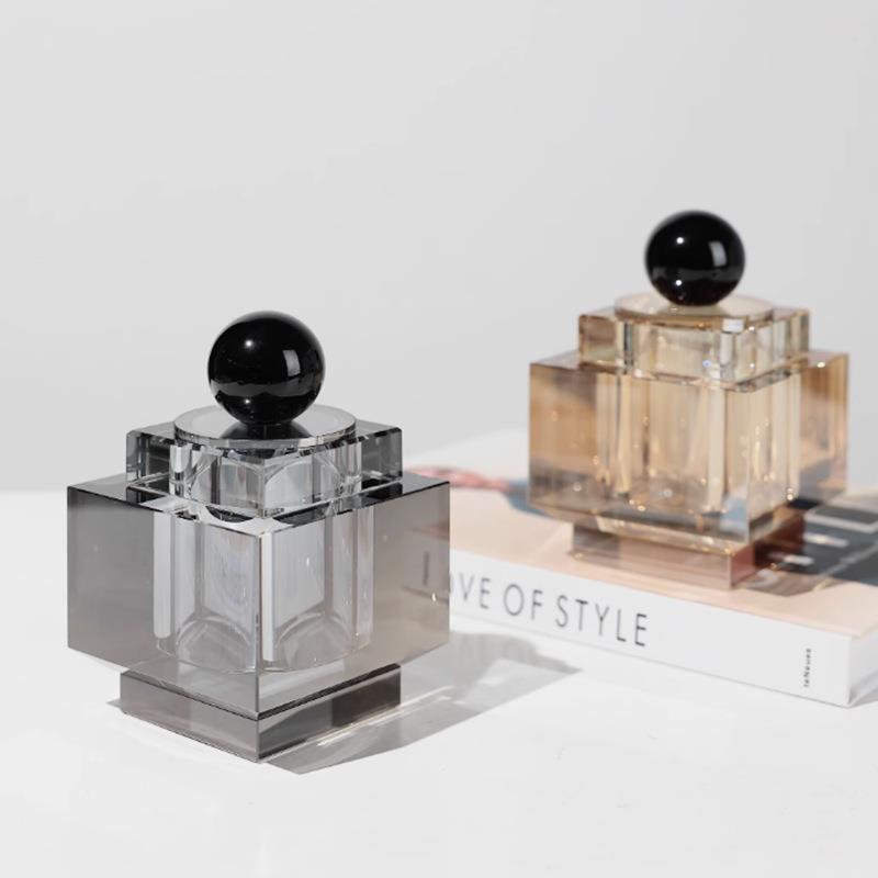 现代简约香槟色水晶收纳罐样板房间客厅茶几卧室几何立体装饰摆件