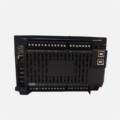 PY三轴控制器pPLC触摸屏一体机可编程控制器