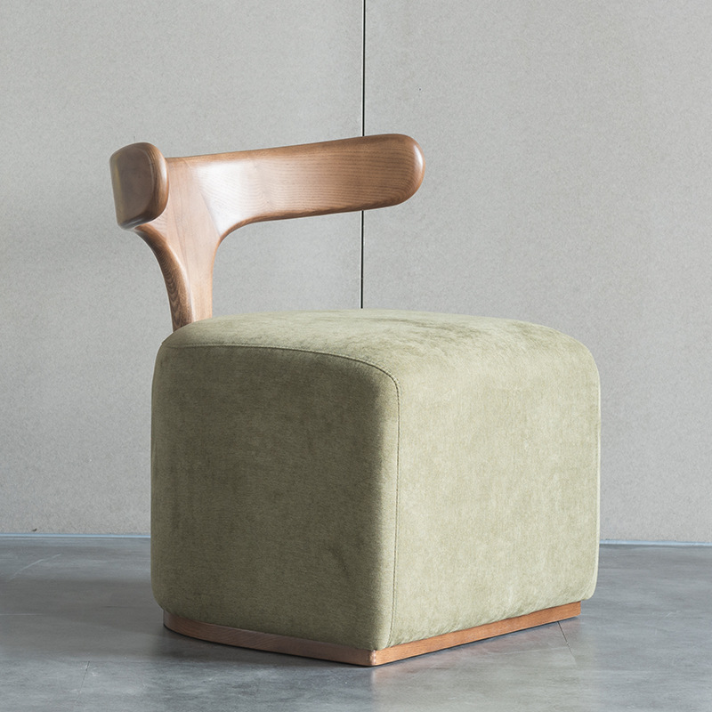 北欧实木沙发椅客厅设计师款阳台休闲椅子棉麻单人懒人沙发凳创业